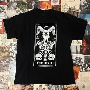 Tarot card graphic tee all